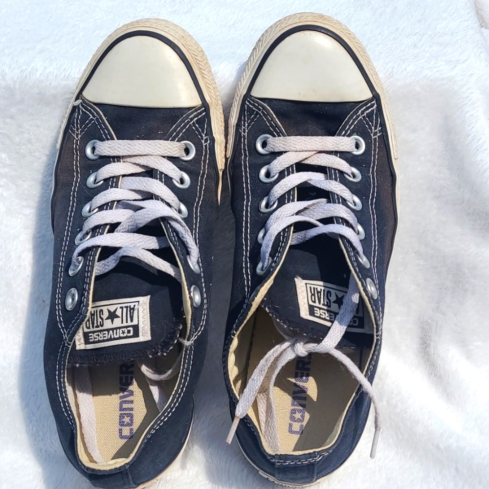 Converse All Star Chucks size 8